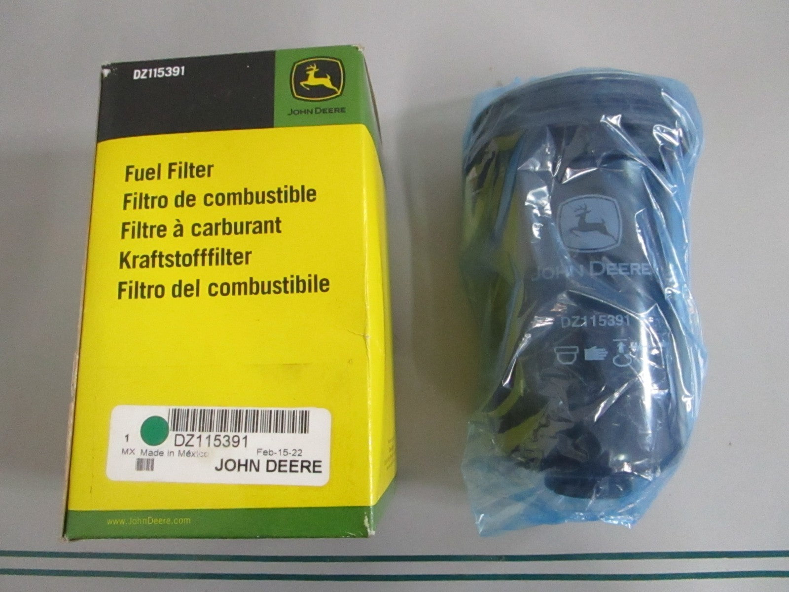 John Deere DZ115391 Primary Fuel Filter Element 6 Inch Diesel NEW OEM 0820