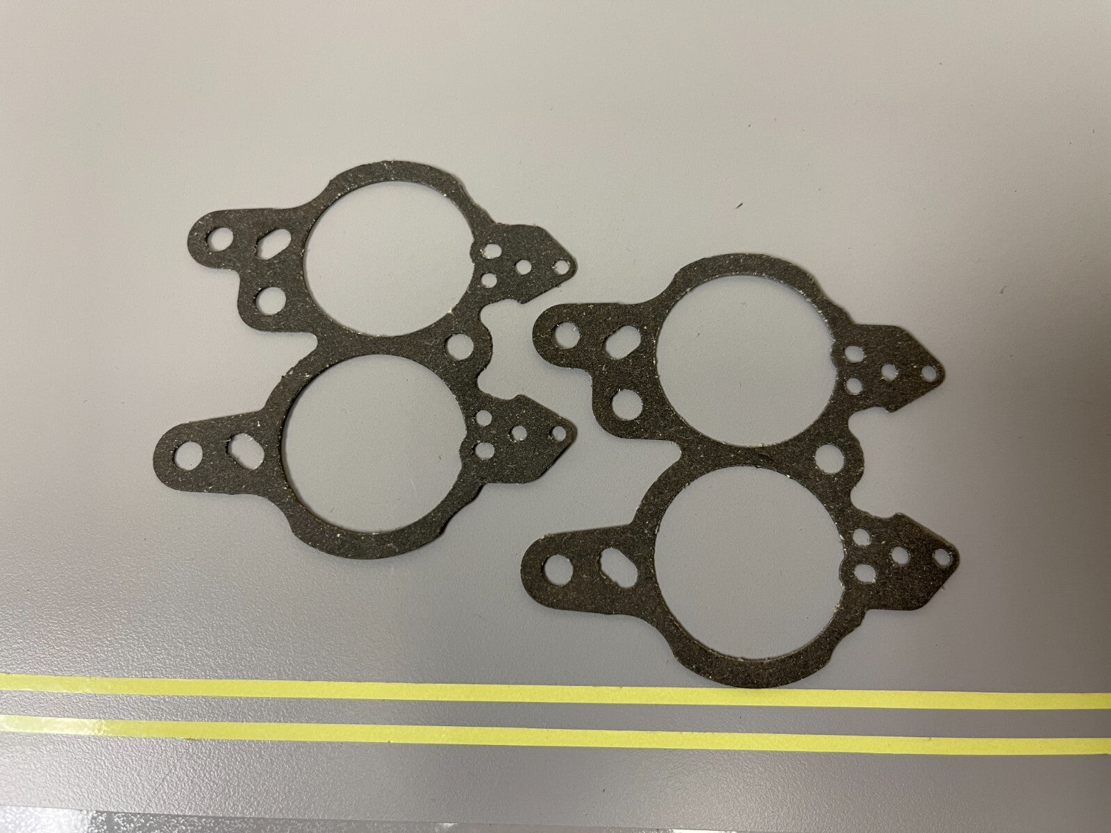 *NEW OEM* (LOT OF 2) 0810 OMC Johnson Evinrude Gasket 312438 0312438