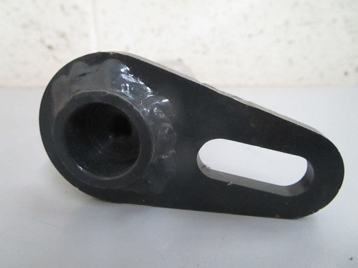 *NEW OEM* 0820 Bobcat Pin 6587347