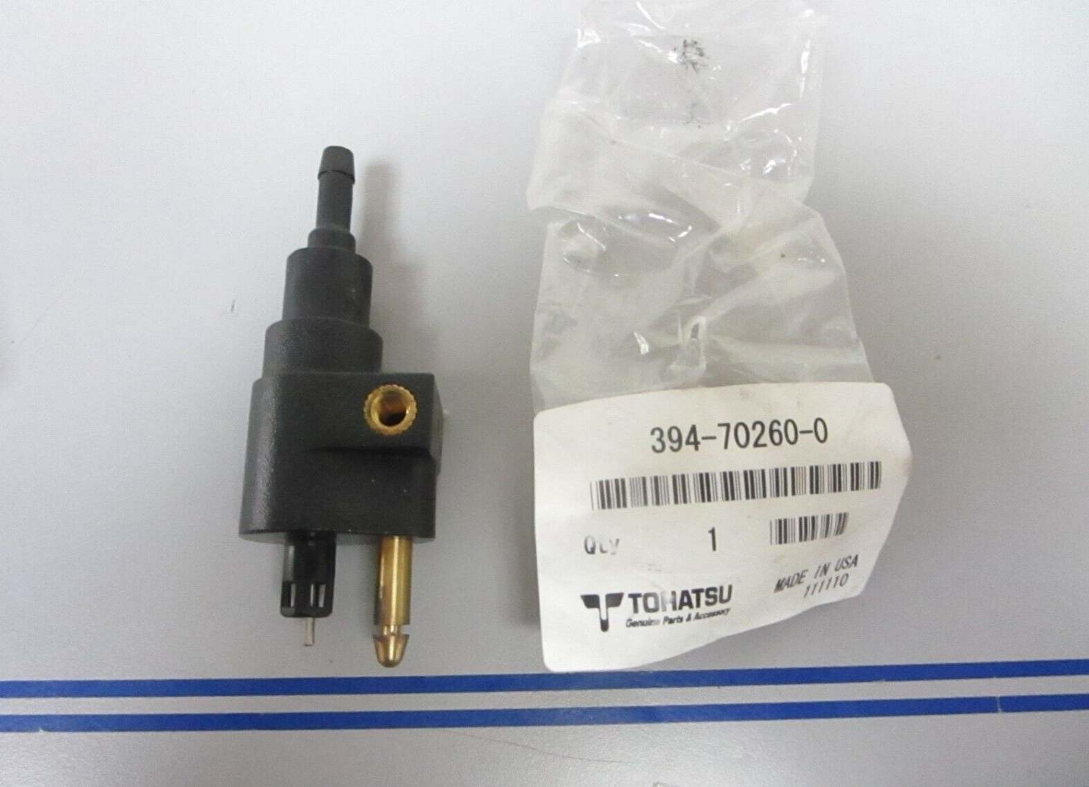*NEW OEM* 0810 Tohatsu Engine Side Fuel Connector 394-70260-0 394702600