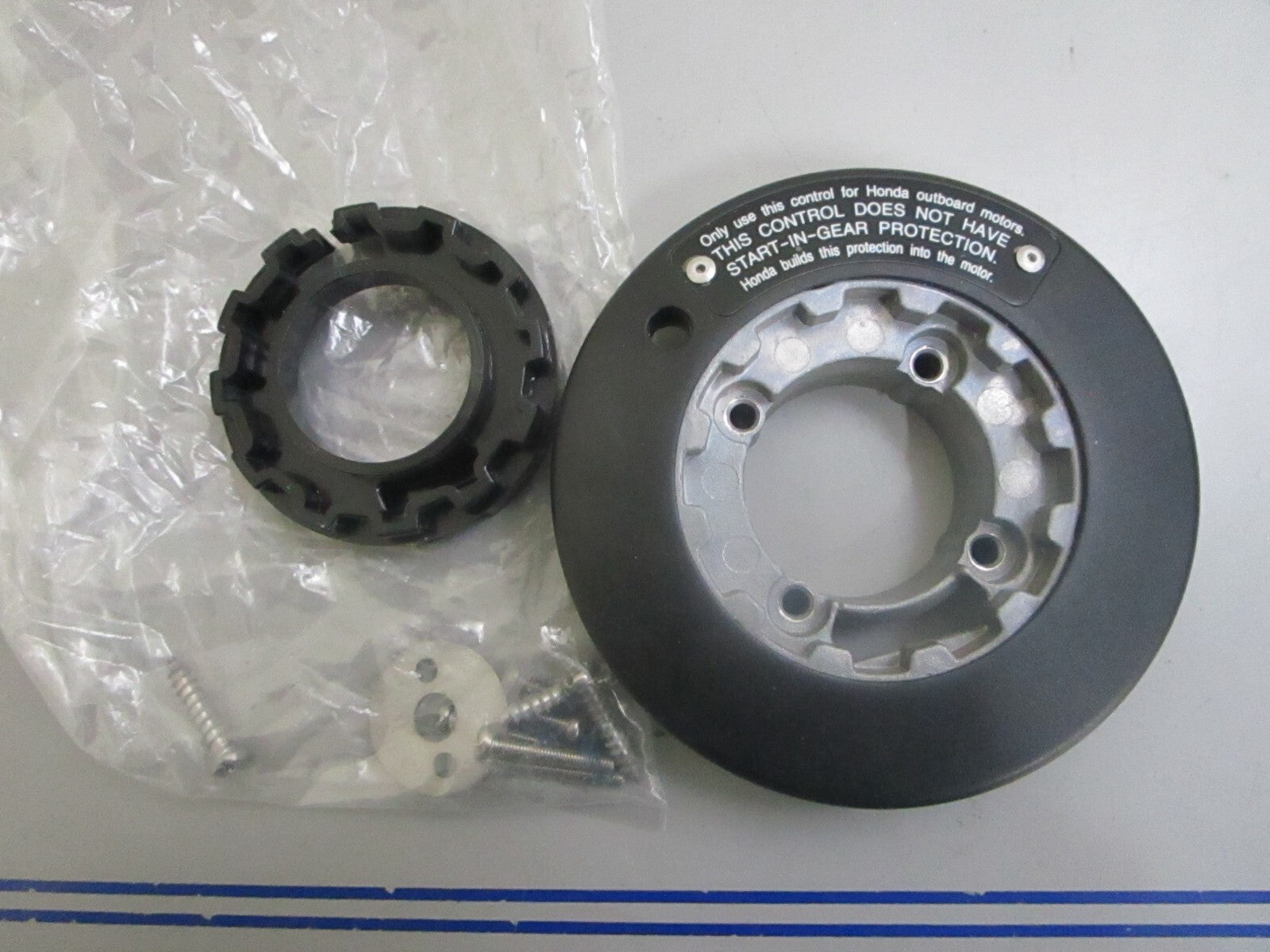 *NEW OEM* 0820 Honda Cover, Base & Neutral Lock Holder Ay 24830-ZW7-U01