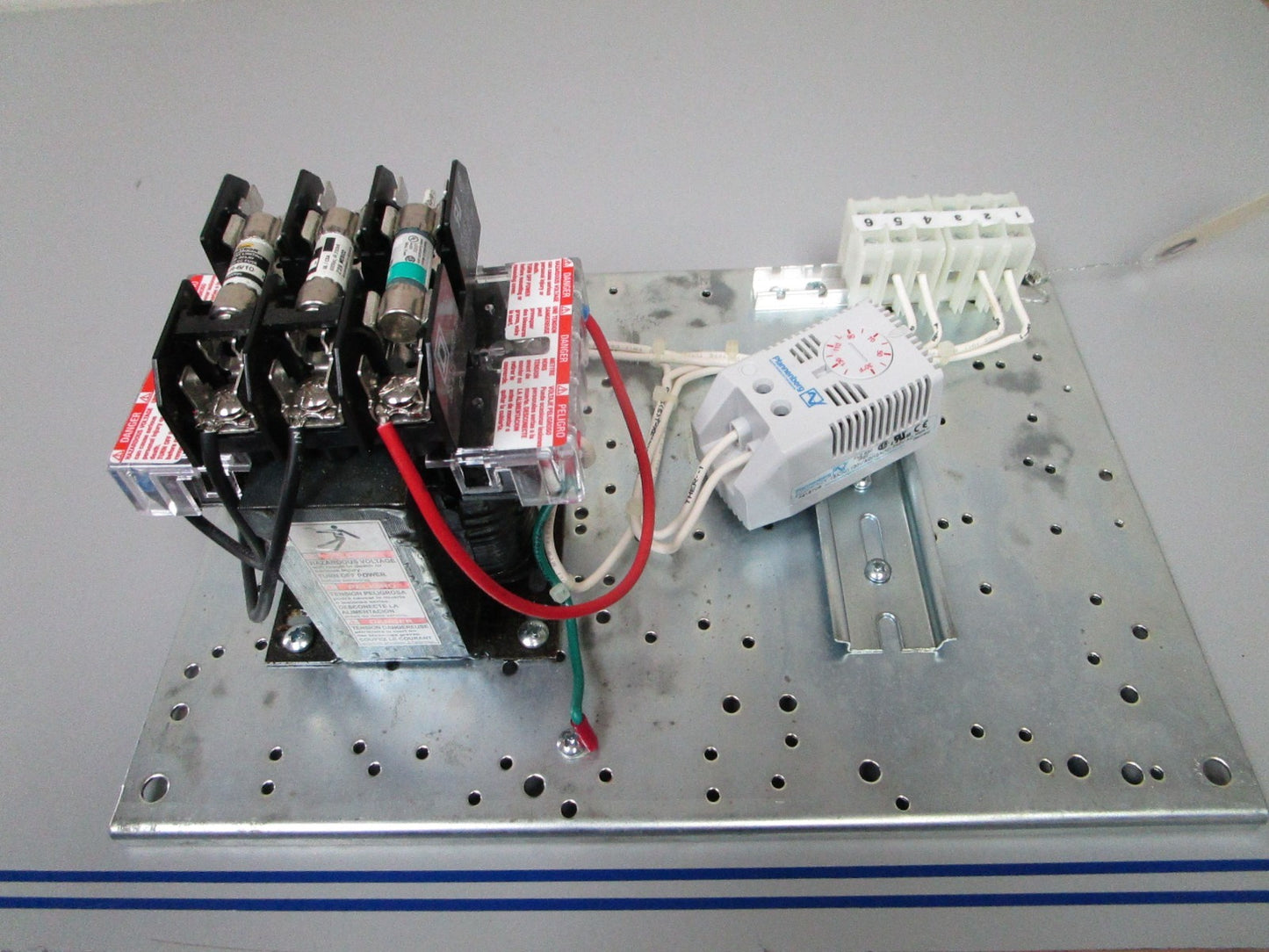 NEW OEM 9070TF150D1 Square D 0.15KVA 50/60Hz Industrial Control Transformer 0720
