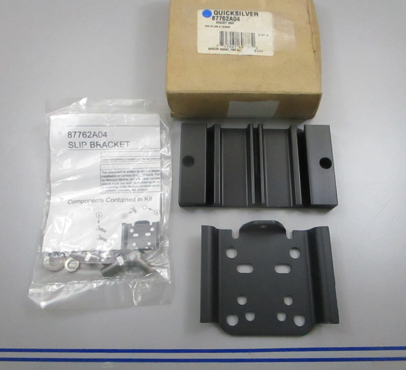 *NEW OEM* 0720 Mercury Quicksilver Bracket Assembly 87762A04