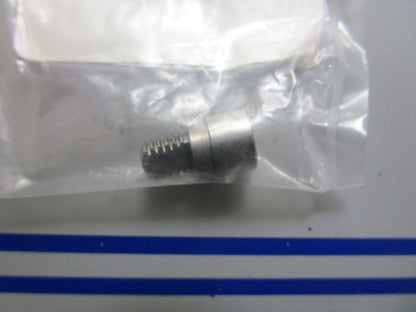 *NEW OEM* 0810 Suzuki Pin 61635-98602