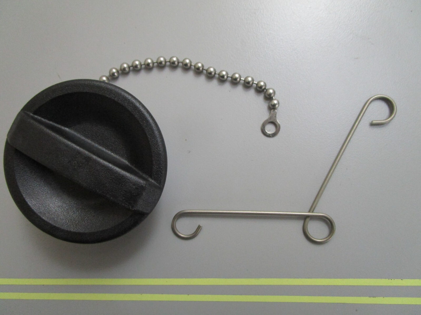 *NEW OEM* 0810 Mercury Quicksilver Cap Assembly 36-19070A1