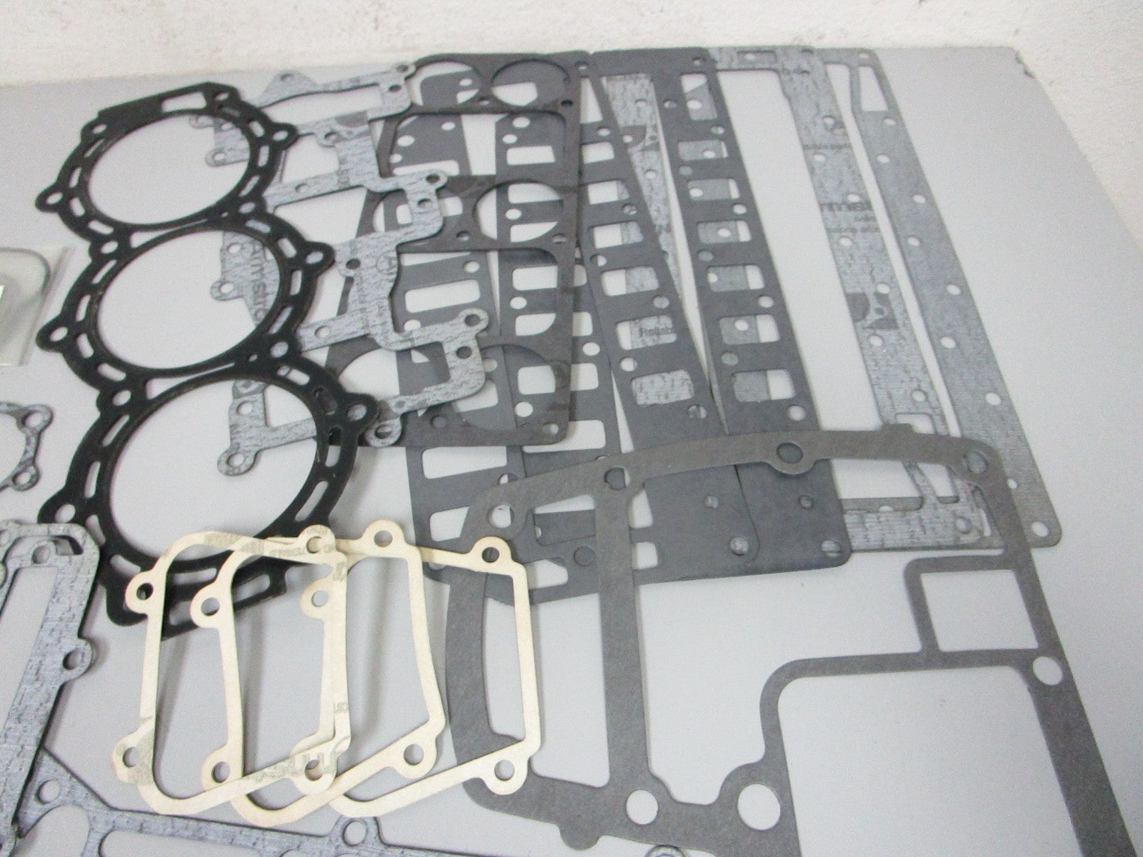 NEW OEM G1028 Mercury Force Chrysler 70- 90 1991- 1994 Powerhead Gasket Kit 0720