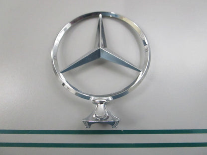 NEW OEM A1155860188 Mercedes-Benz Hood Ornament 0810