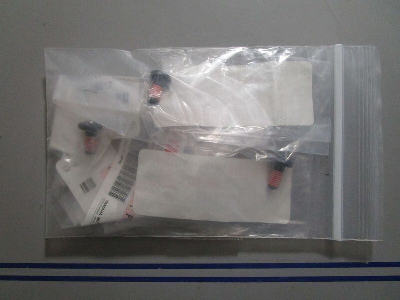 *NEW OEM* (LOT OF 7) 0770 Yamaha Screw 90154-06017