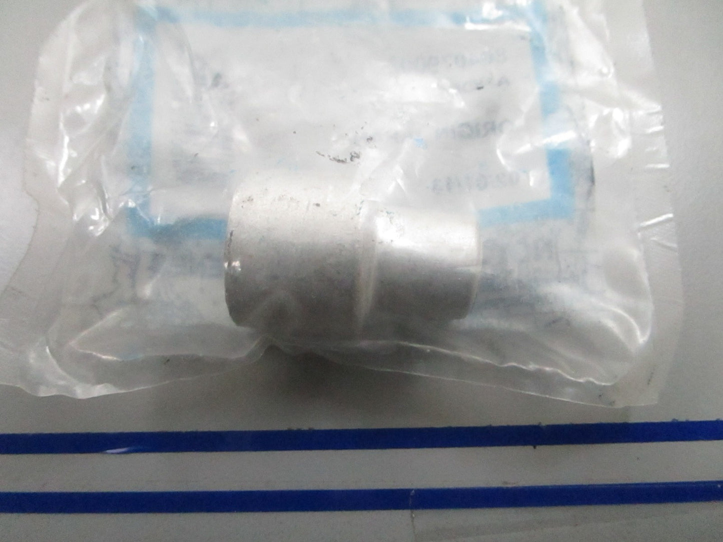 *NEW OEM* 0810 Mercury Quicksilver Anode 804079002