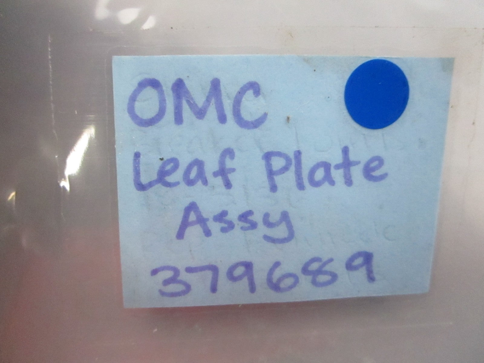 NEW OEM 379689 0379689 OMC Johnson Evinrude Leaf Plate Assembly 0810