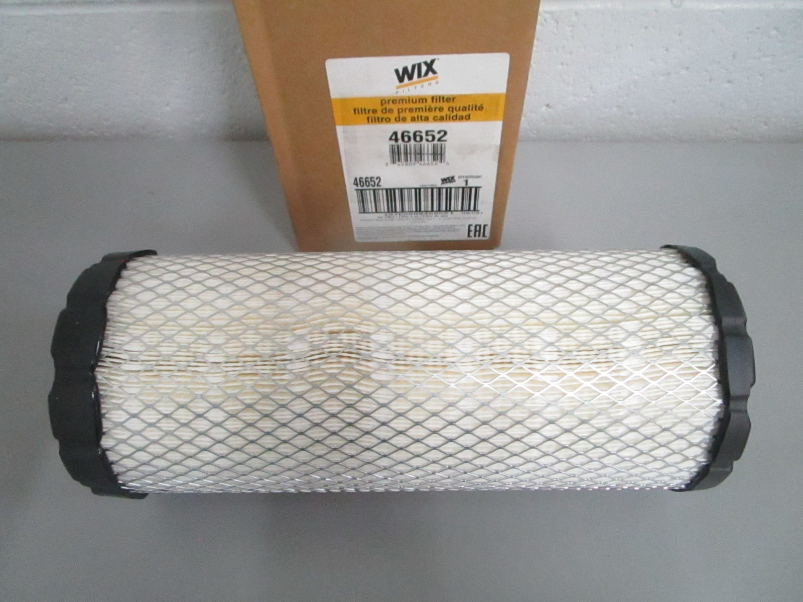NEW OEM 46652 Wix Air Filter 0820