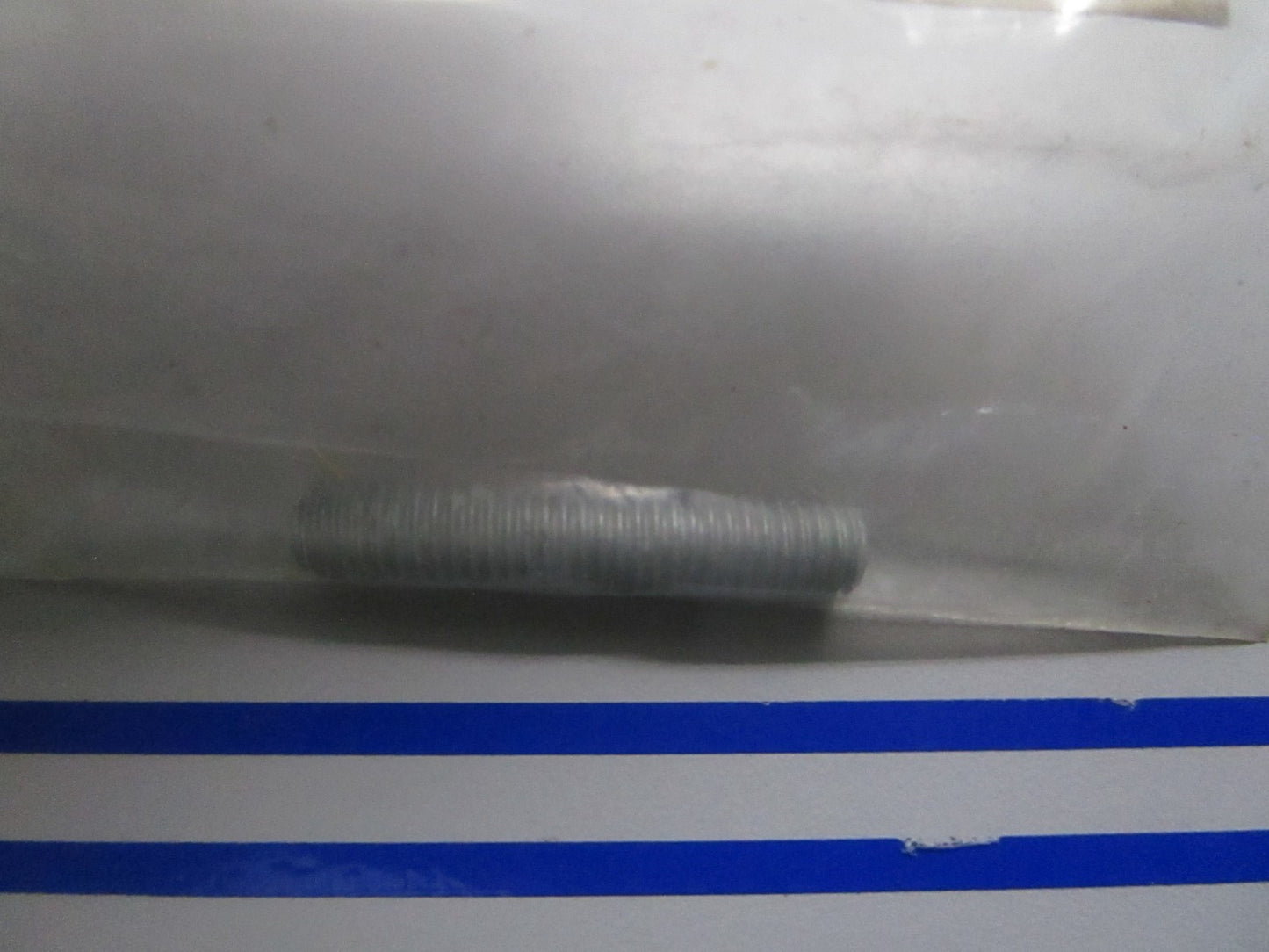 *NEW OEM* 0810 Honda Stud Bolt 90033-041-020