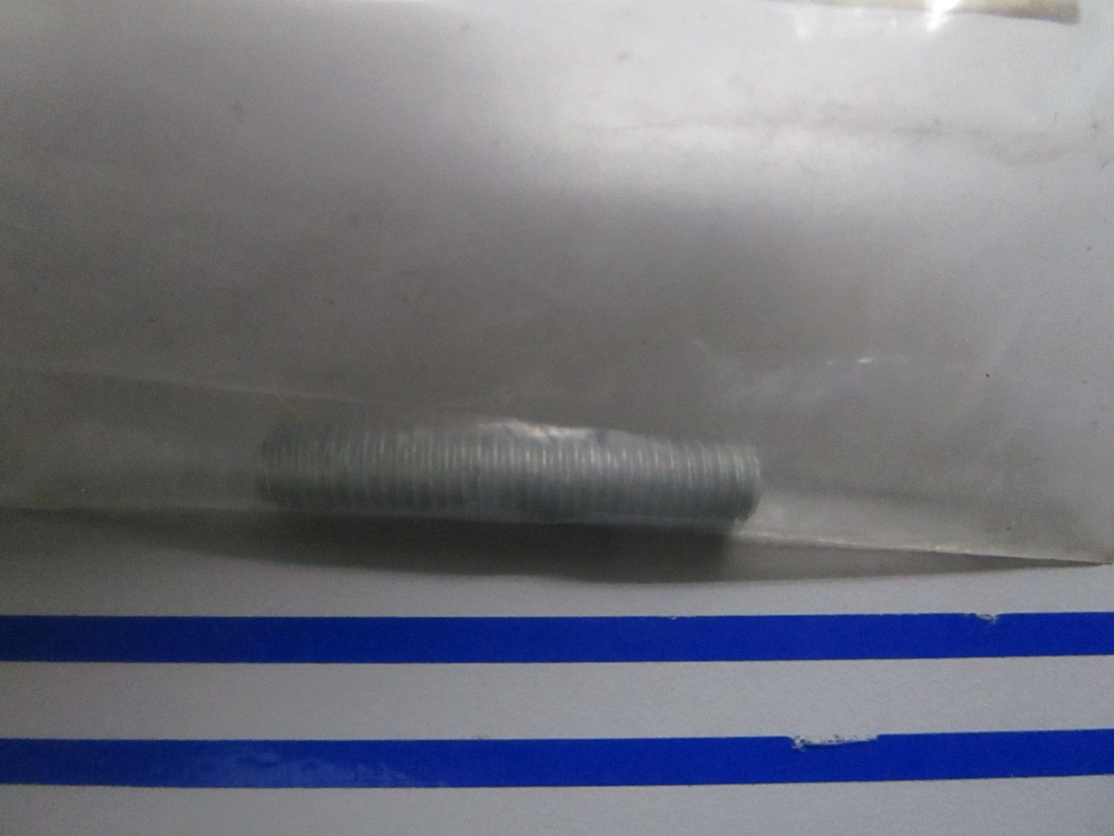 *NEW OEM* 0810 Honda Stud Bolt 90033-041-020