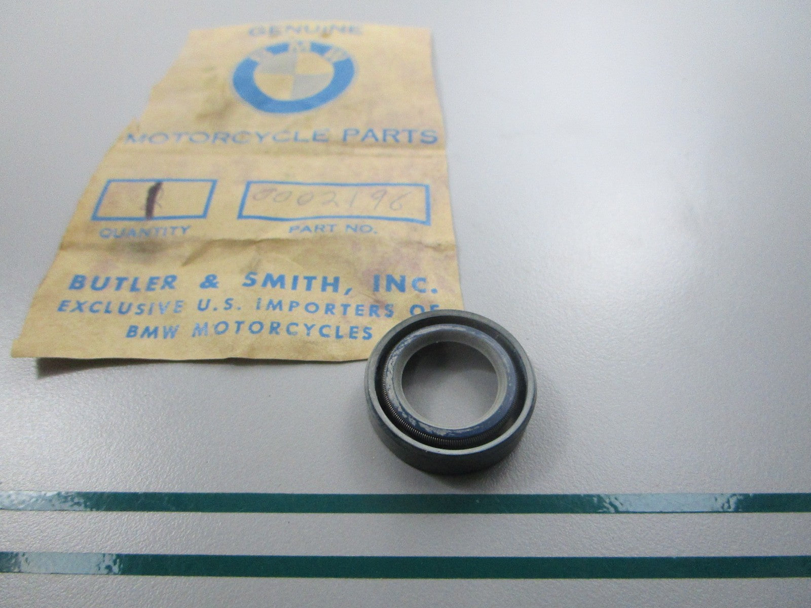 NEW OEM 11140002196 0002196 BMW Oil Seal 0810