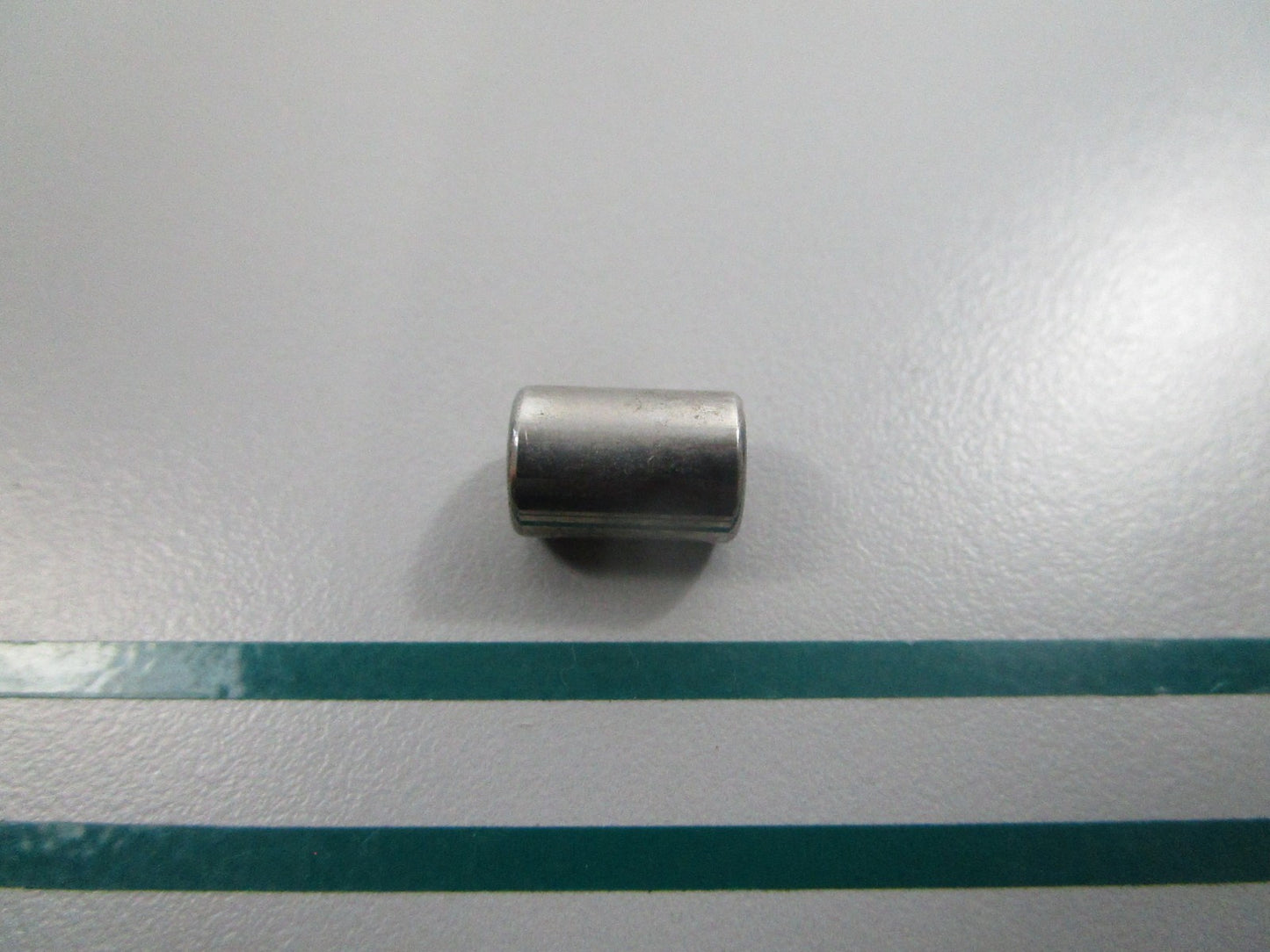 NEW OEM 04221-08129 Suzuki Pin 0810