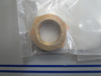 *NEW OEM* 0820 OMC Johnson Evinrude Nut 337214 0337214