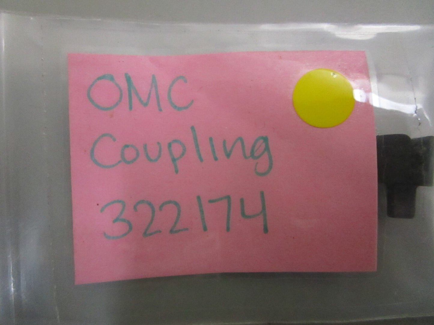 *NEW OEM* 0810 OMC Johnson Evinrude Coupling 322174 0322174