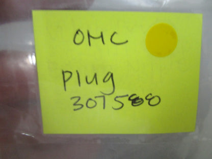 *NEW OEM* 0750 OMC Johnson Evinrude PLUG 307588 0307588