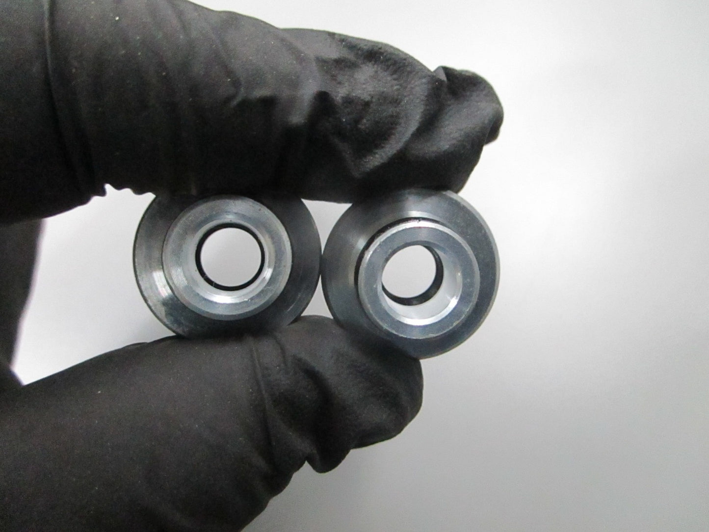 *NEW OEM* (LOT OF 2) 0810 Mercury Quicksilver Bushing 814103 2