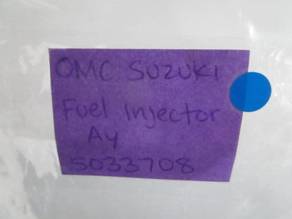 *NEW OEM* 0820 OMC Suzuki Fuel Injector Assy 5033708