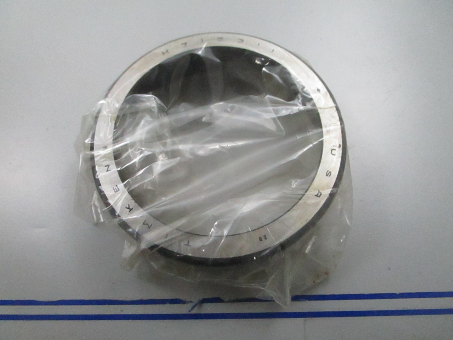 *NEW OEM* 0720 Timken Tapered Roller Bearing Cup H715311