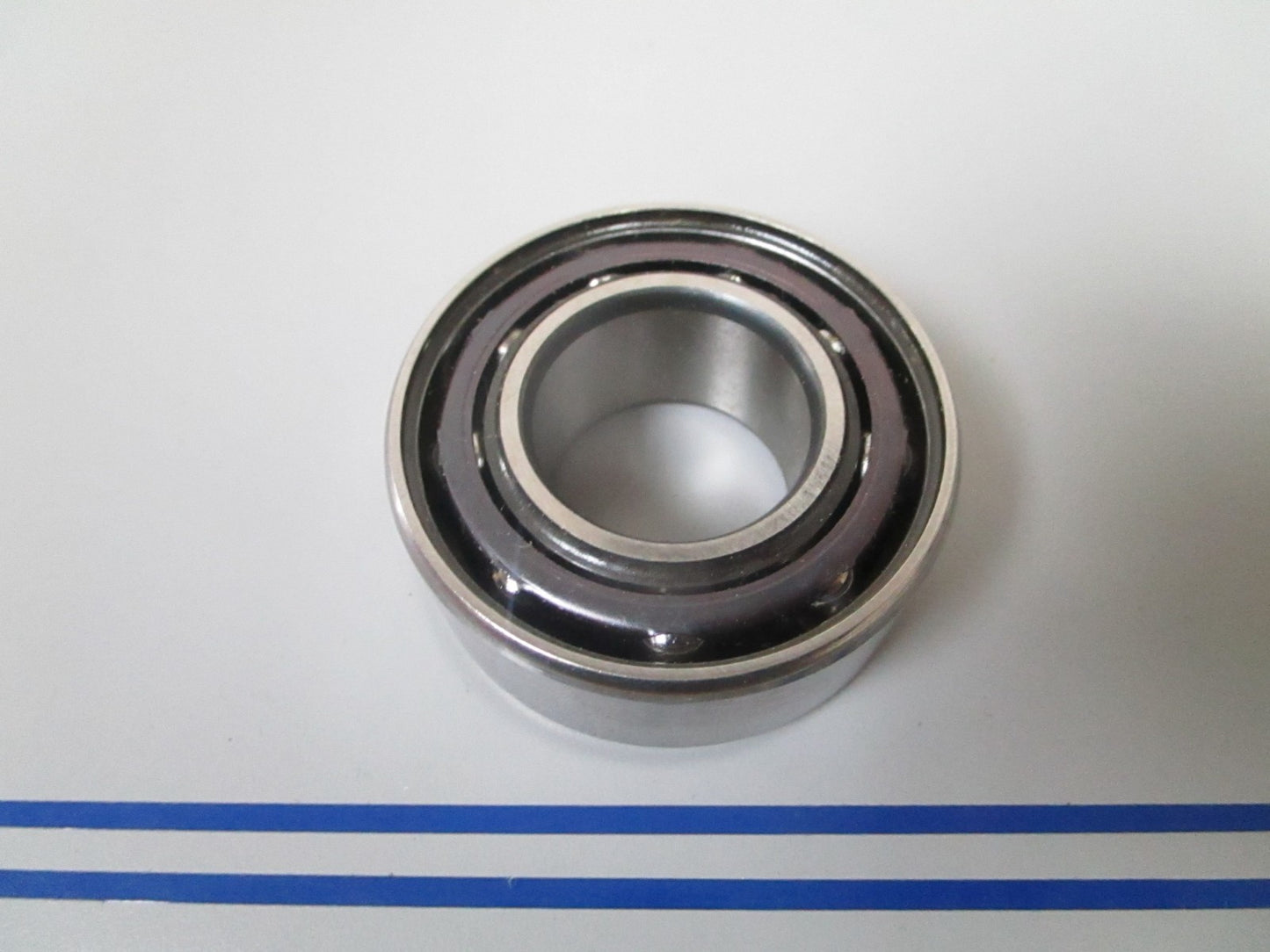 NEW OEM 5206A 5206 SKF Angular Contact Ball Bearing 0720