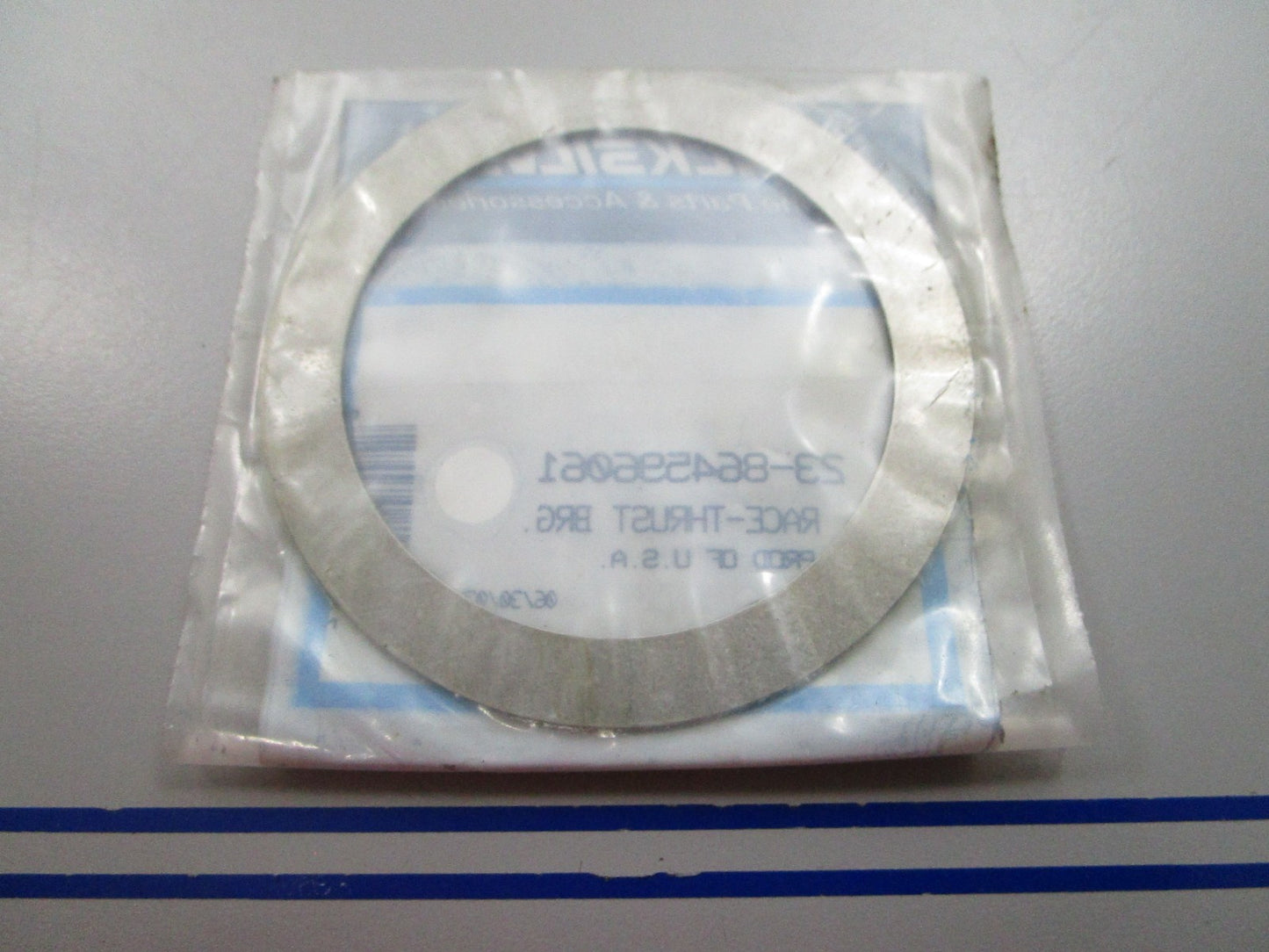 NEW OEM 23-864596061 Mercury Quicksilver Thrust Bearing Race 0810