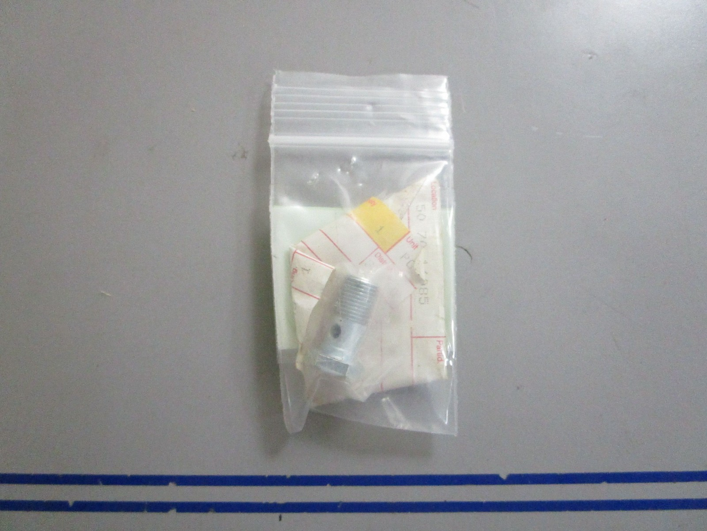 *NEW OEM* 0770 Volvo Penta Hollow Screw 824711