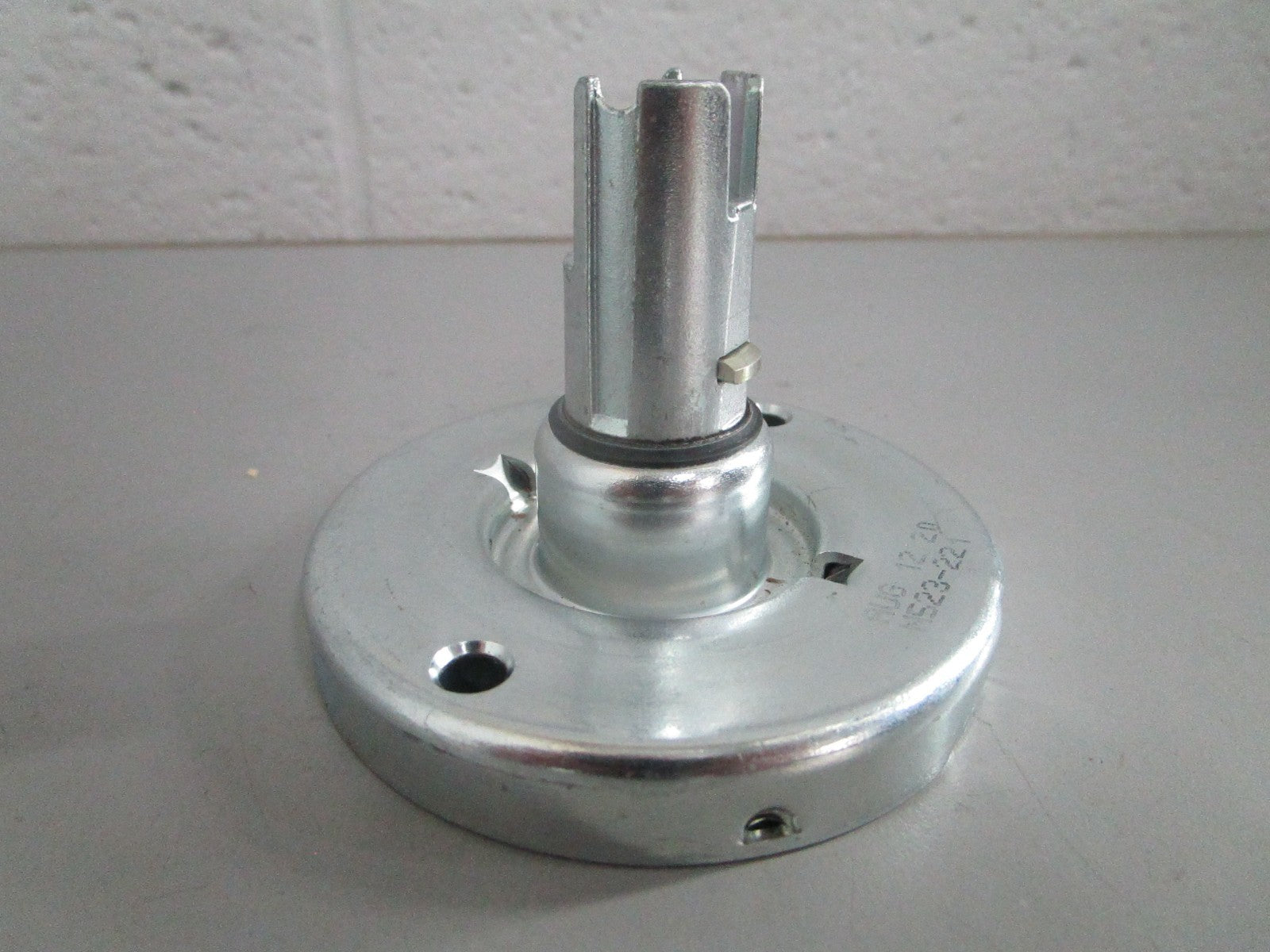 NEW OEM N523-221 Schlage Spring Cage 0820
