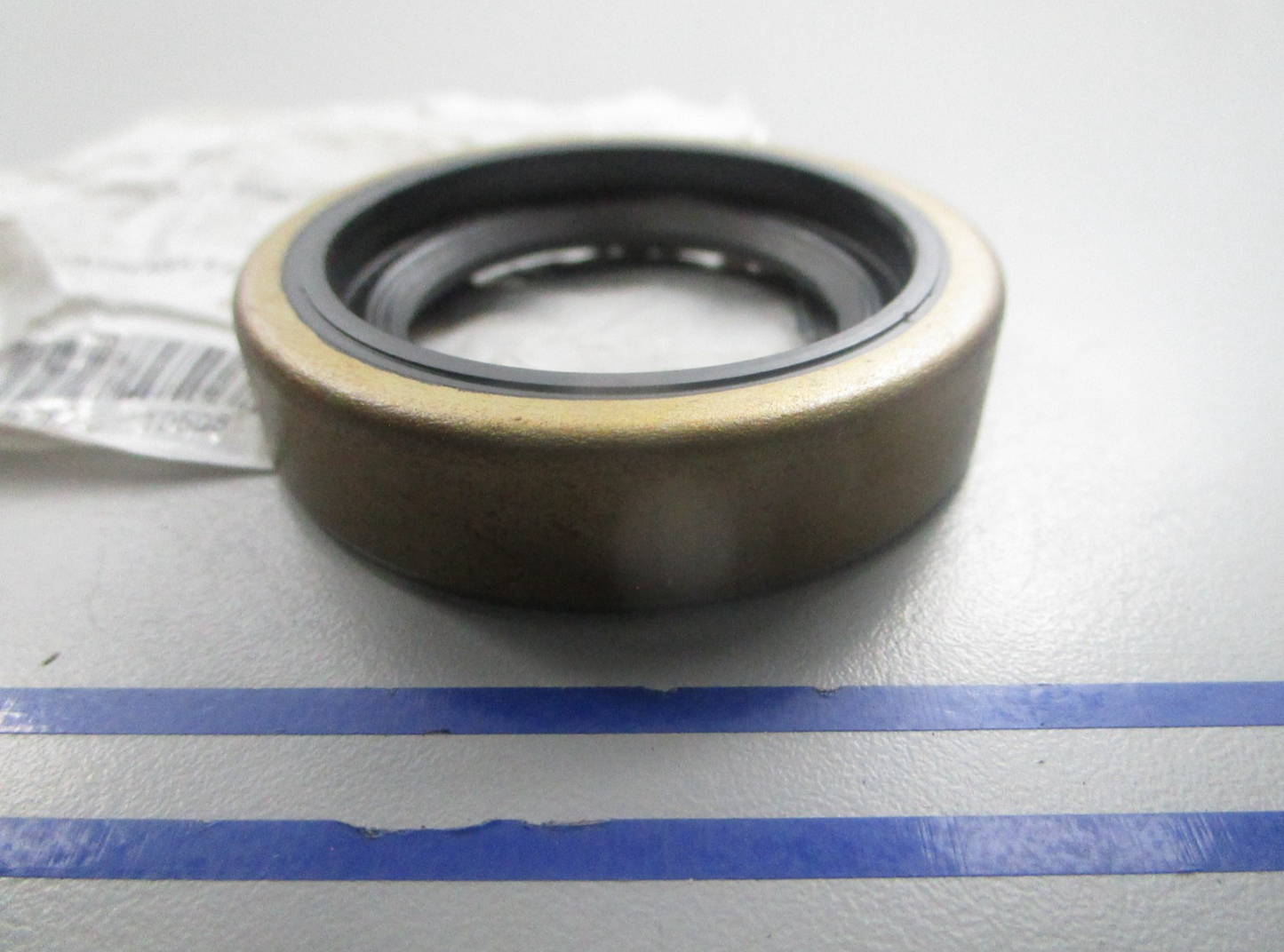 NEW Sierra 18-8349 Replaces: OMC 911795 3852548 Oil Seal 0810