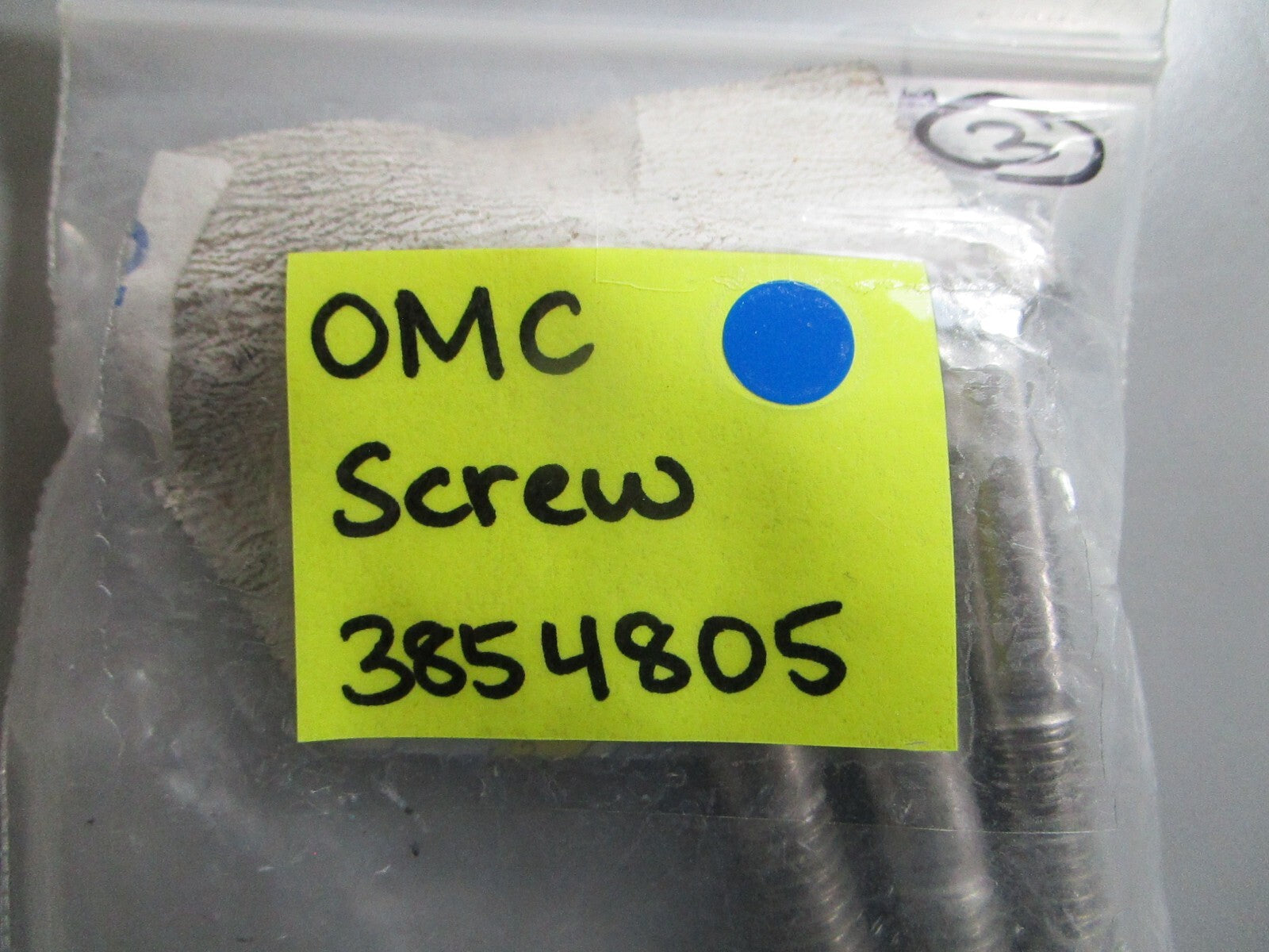 *NEW OEM* 0810 OMC Johnson Evinrude Screw 3854805