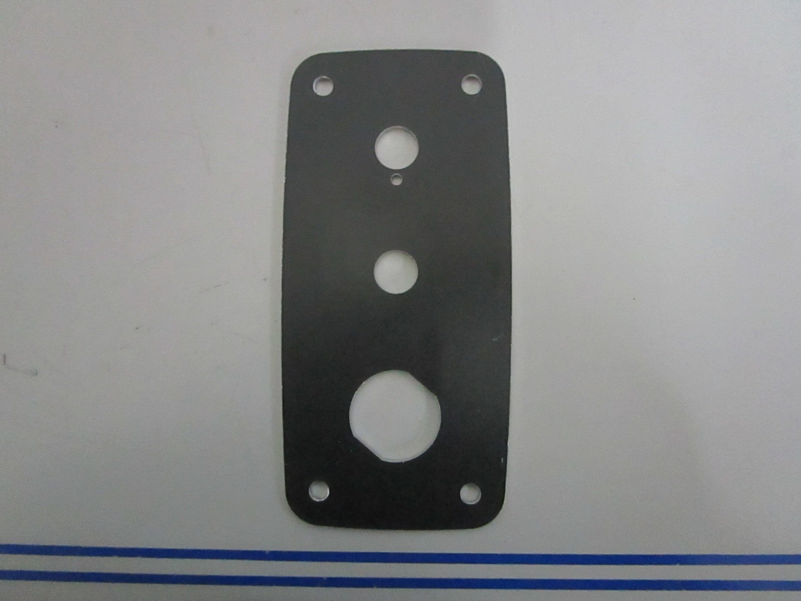 NEW OEM 37852-94600 Suzuki Ignition Switch Plate 0820
