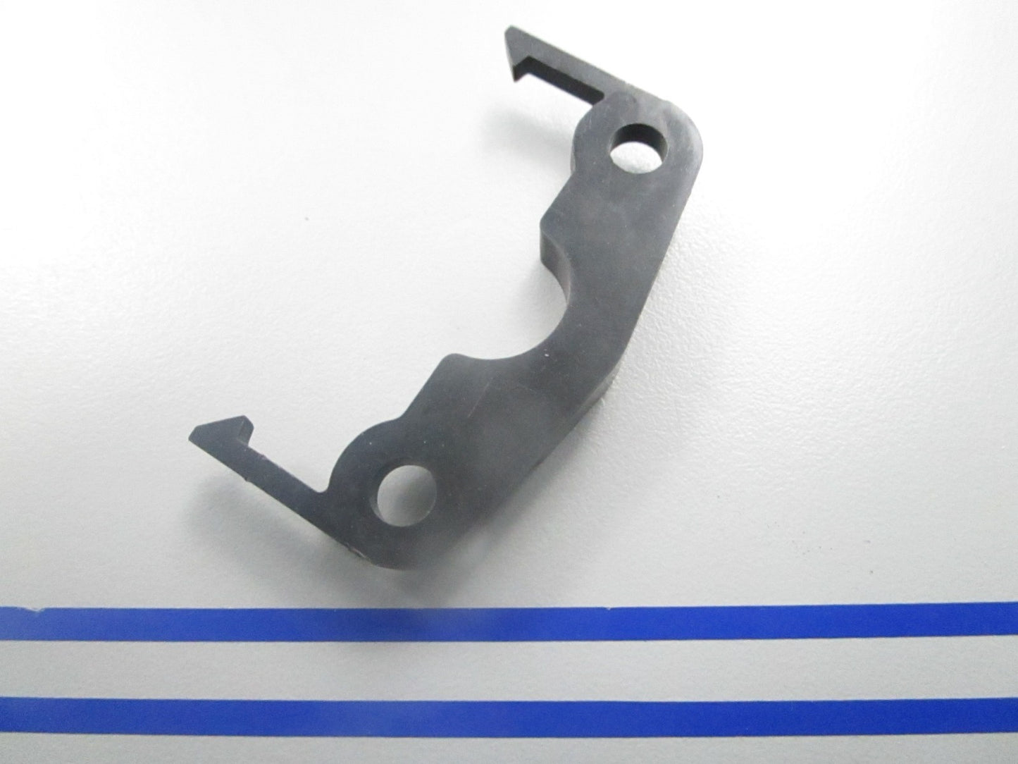 *NEW OEM* 0810 OMC Johnson Evinrude Linkage Retainer 335717 0335717