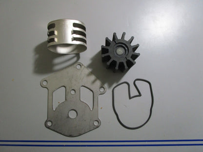 *NEW OEM* 0810 OMC Johnson Evinrude Water Pump Kit 0987743 *Missing Gasket*