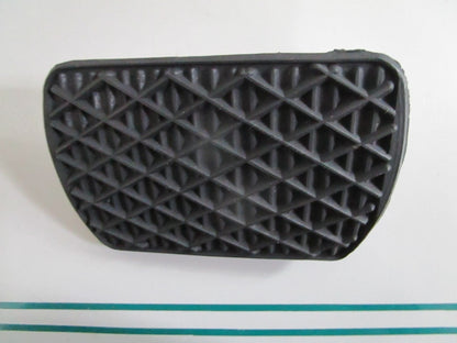 NEW OEM 1232910082 Mercedes-Benz Brake Pedal Pad 0820