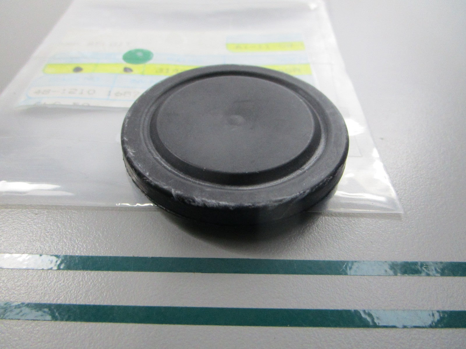 NEW OEM 314237 0314237 OMC Johnson Evinrude Diaphragm 0810