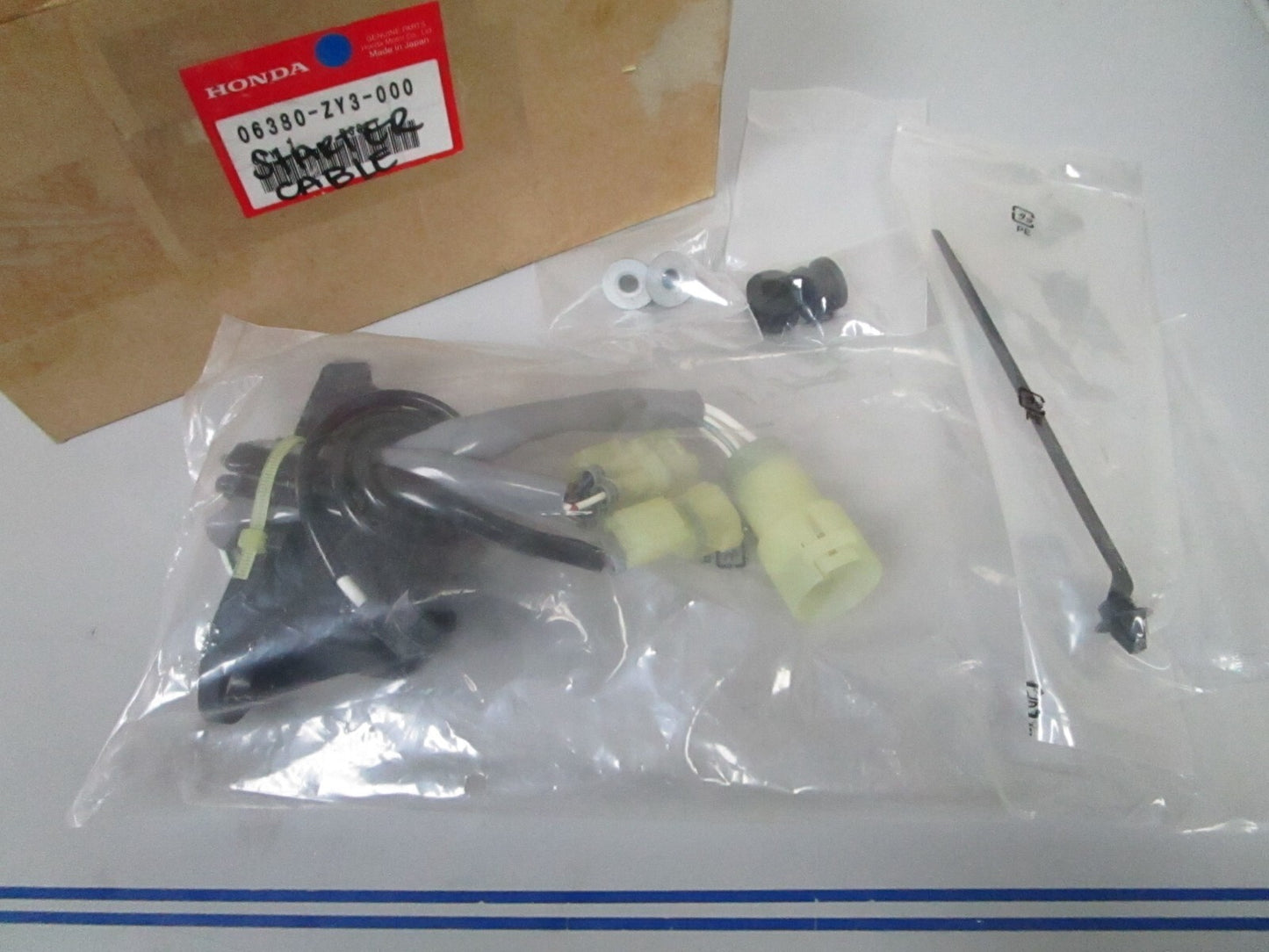 *NEW OEM* 0720 Honda Main Relay Assembly 06380-ZY3-000