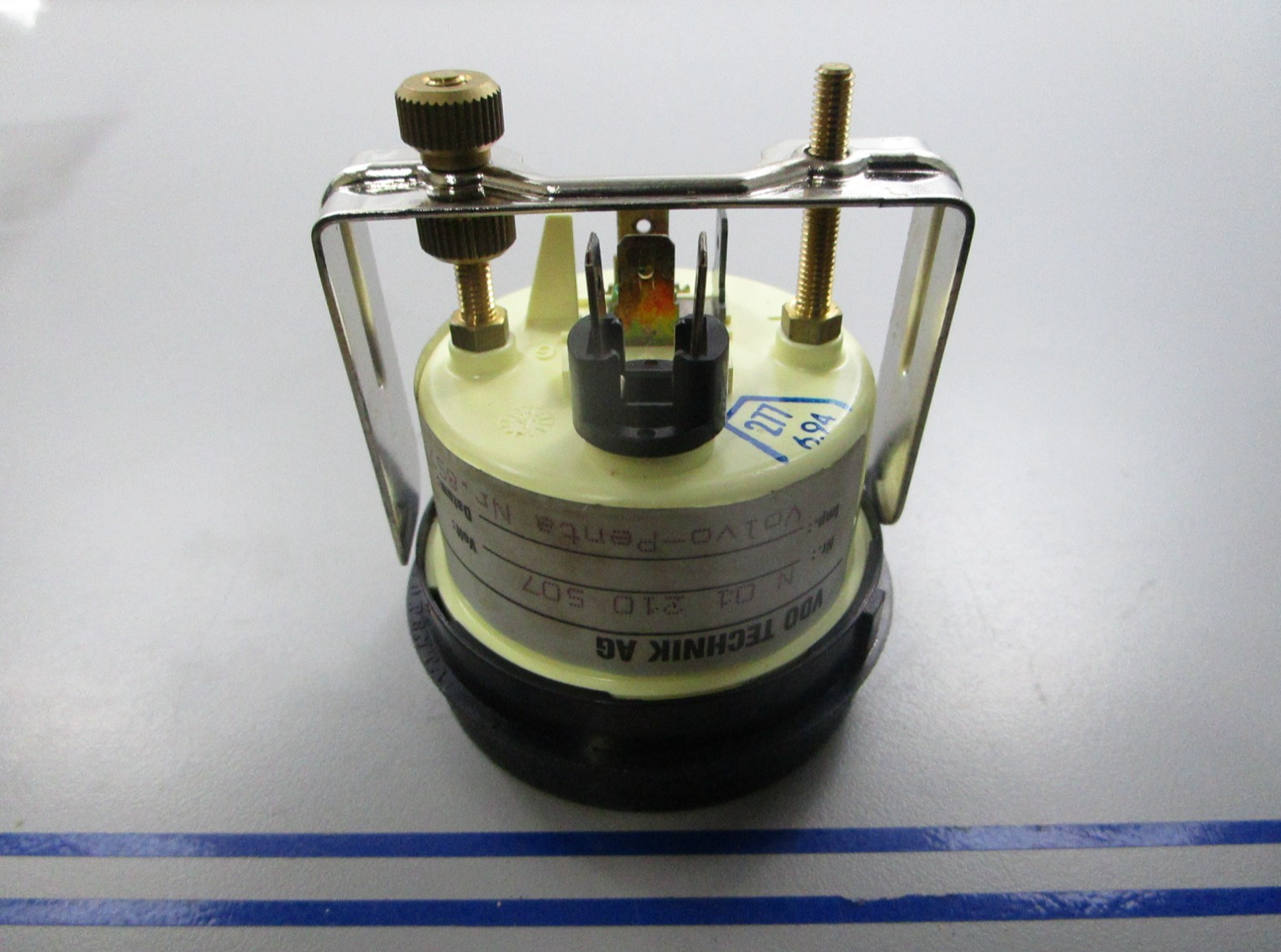 *NEW OEM* 0810 Volvo Penta Trim Gauge 857449