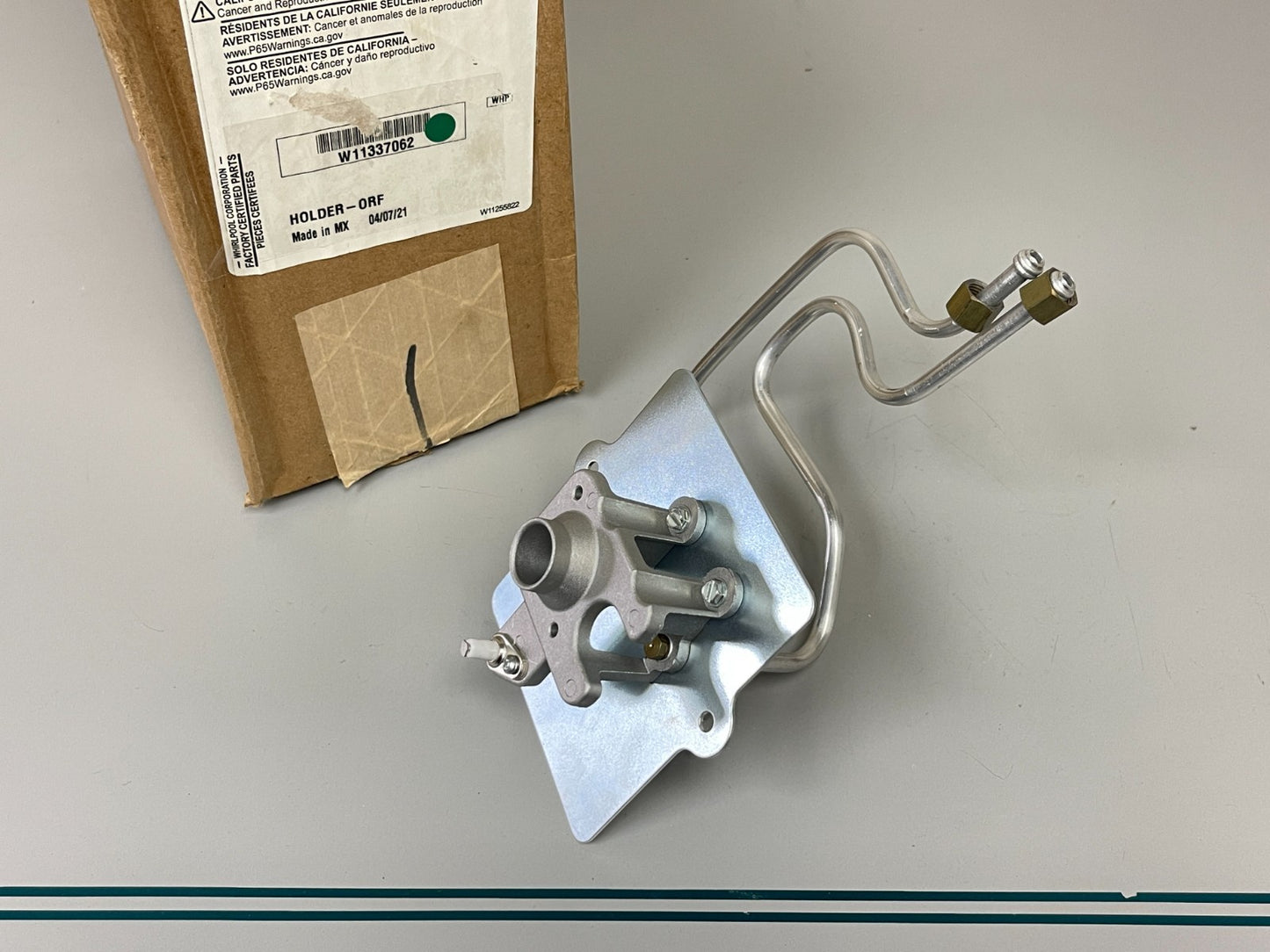 Whirlpool NEW OEM Surface Burner Orifice Holder W11337062 Gas Range Stove 0720