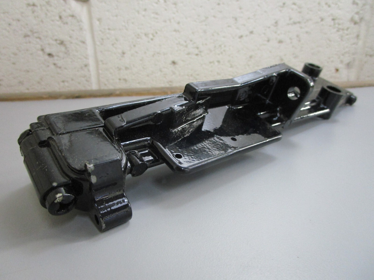 *NEW OEM* 0820 Mercury Quicksilver Bracket Assy 87876A1