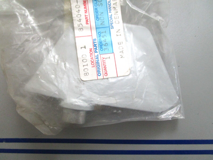 *NEW OEM* 0820 Volvo Penta Fin 854040