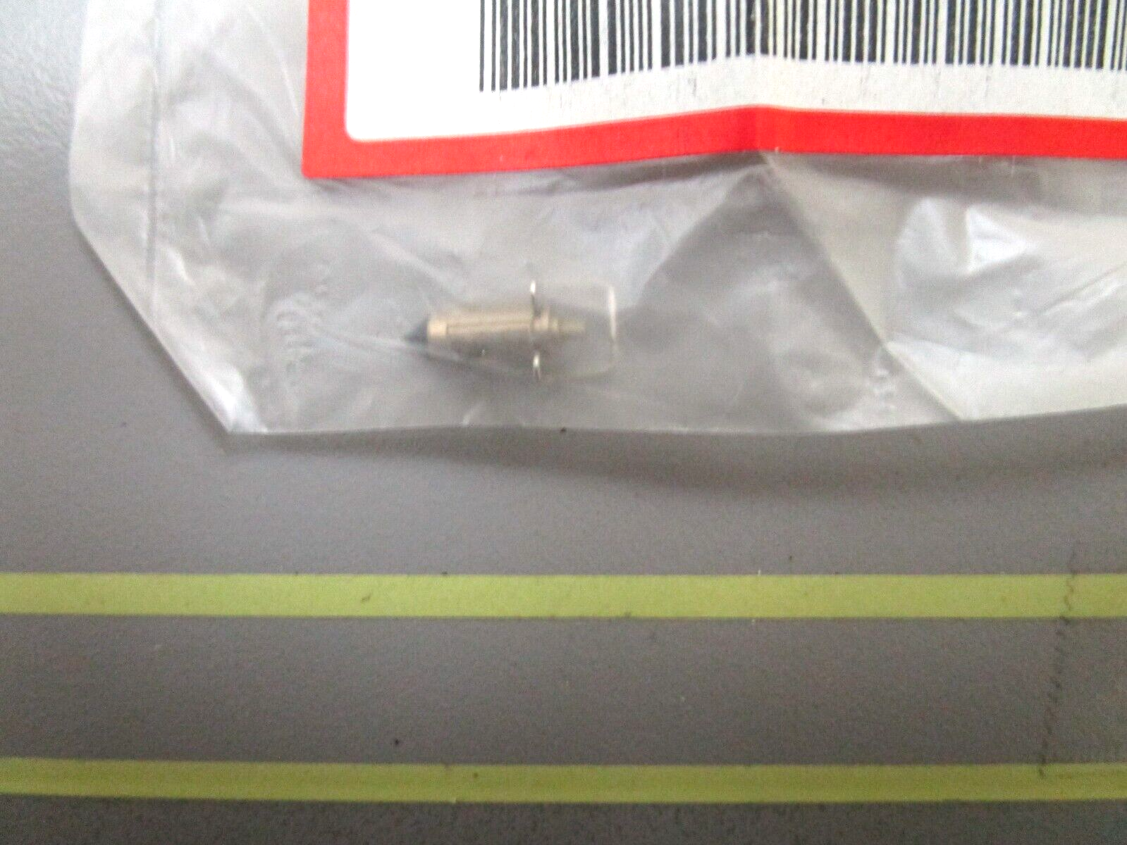 *NEW OEM* 0750 Honda FLOAT VALVE 16011-147-305