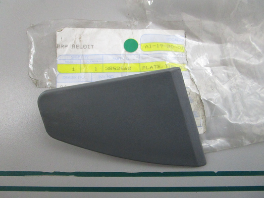 NEW OEM 3852562 OMC Johnson Evinrude Thrust Plate 0810