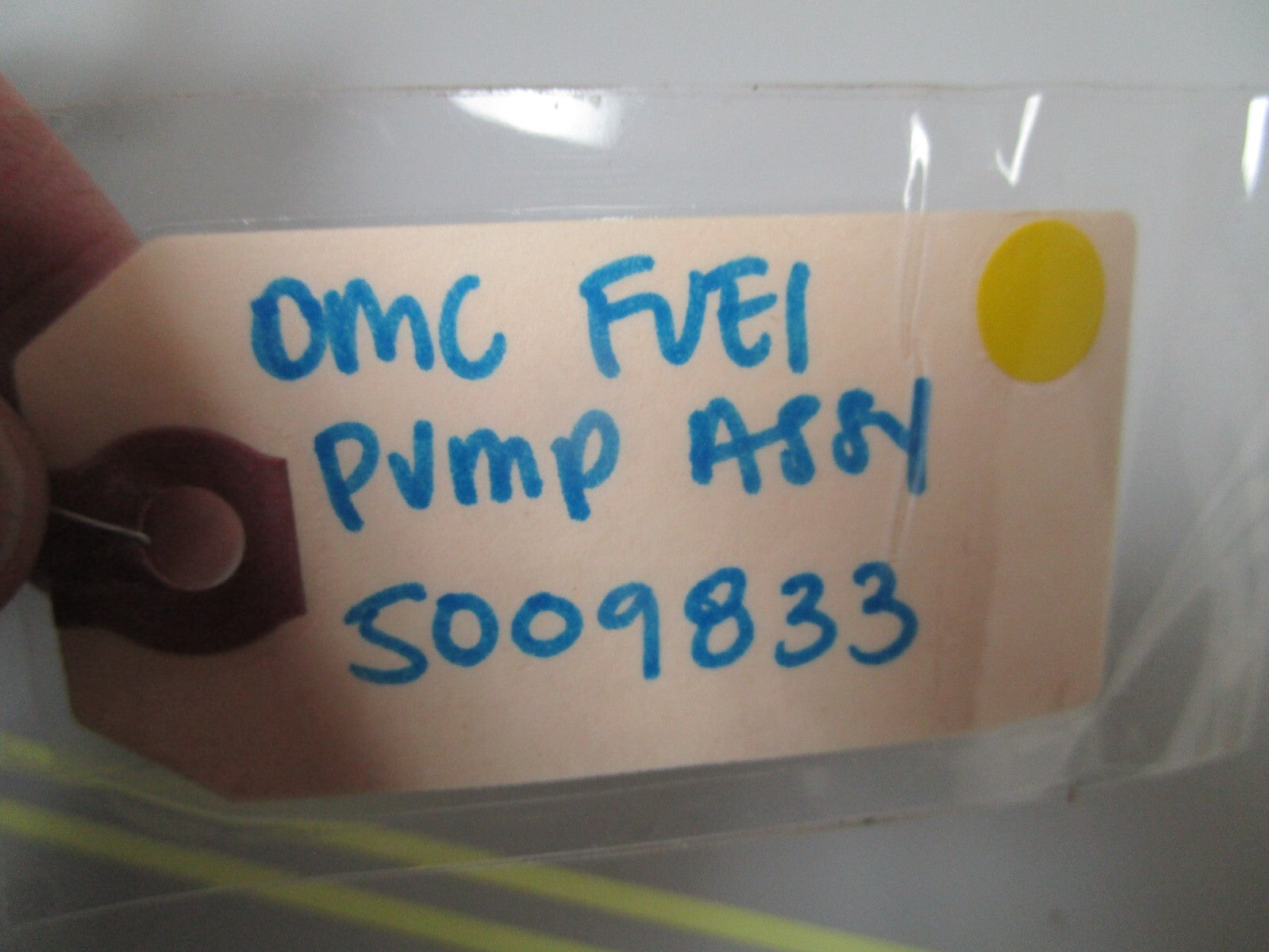 *NEW OEM* 0720 OMC Johnson Evinrude Fuel Pump Assembly 5009833