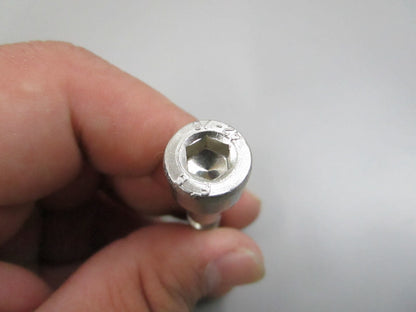 NEW OEM 963701 Volvo Penta Hexagon Socket Screw 0810