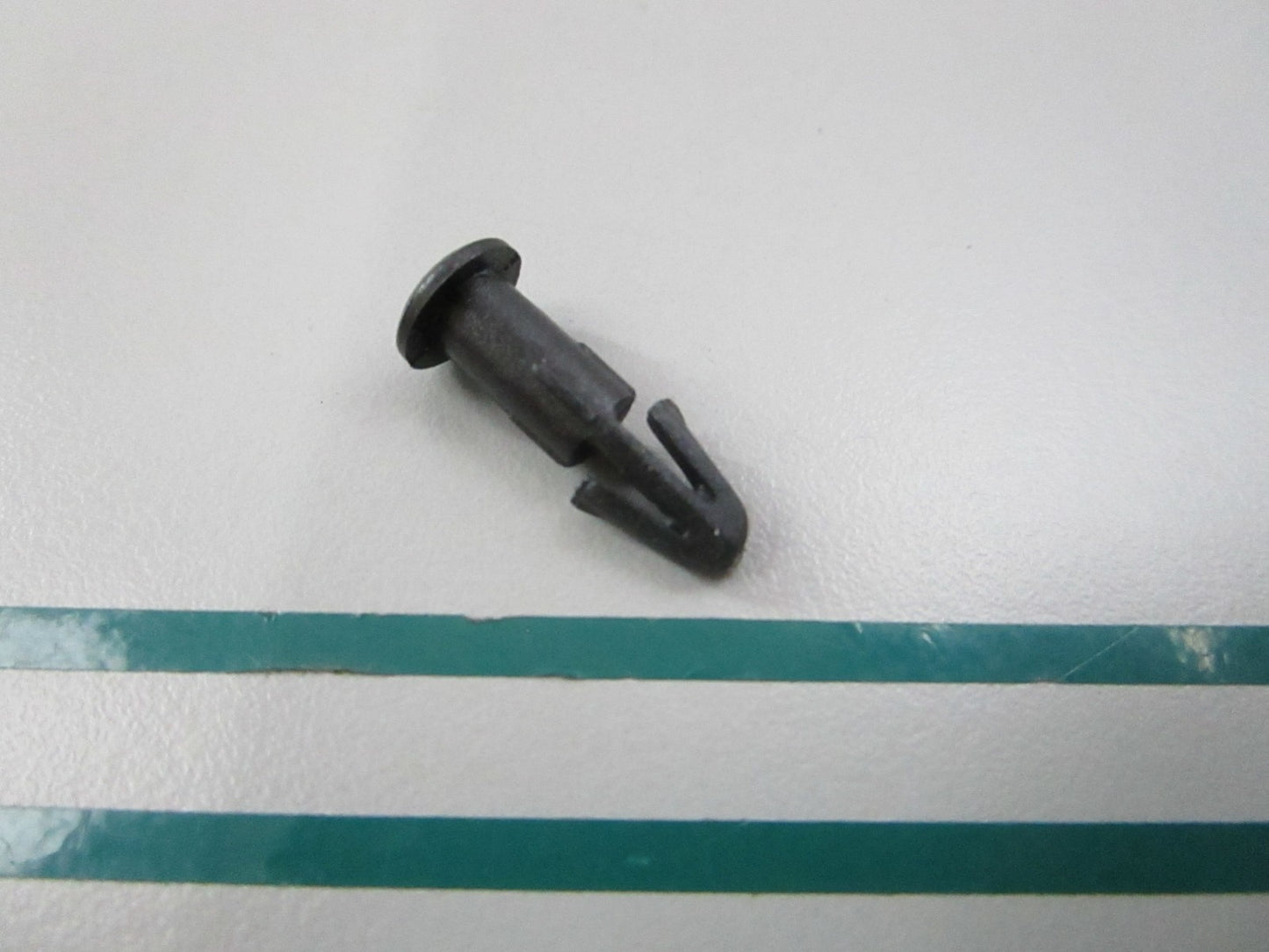 NEW 277000381 Sea-Doo Throttle Handle Pin 0810