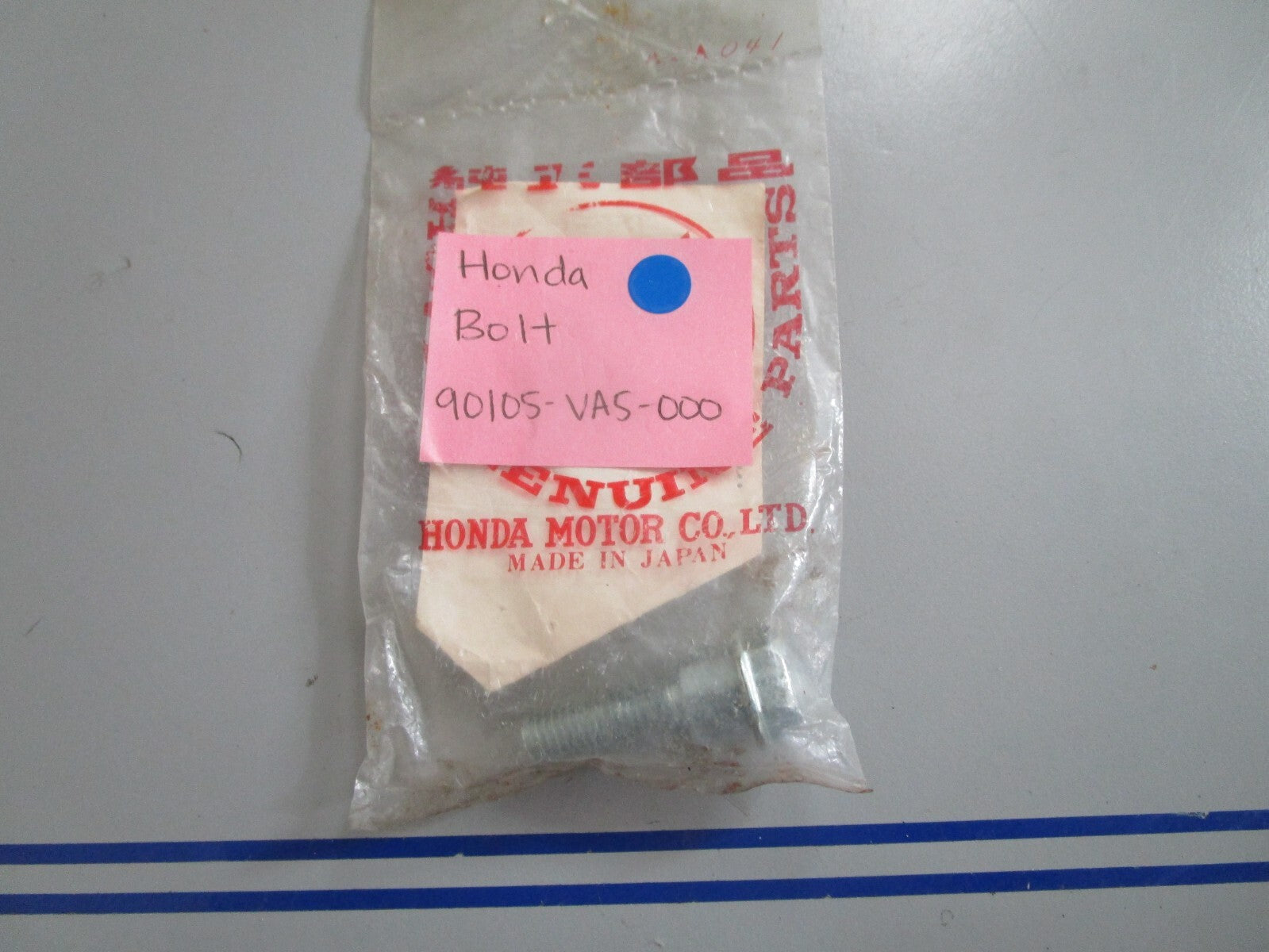*NEW OEM* 0810 Honda Bolt  90105-VA5-000