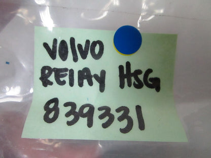 *NEW OEM* 0810 Volvo Penta Relay Housing 839331