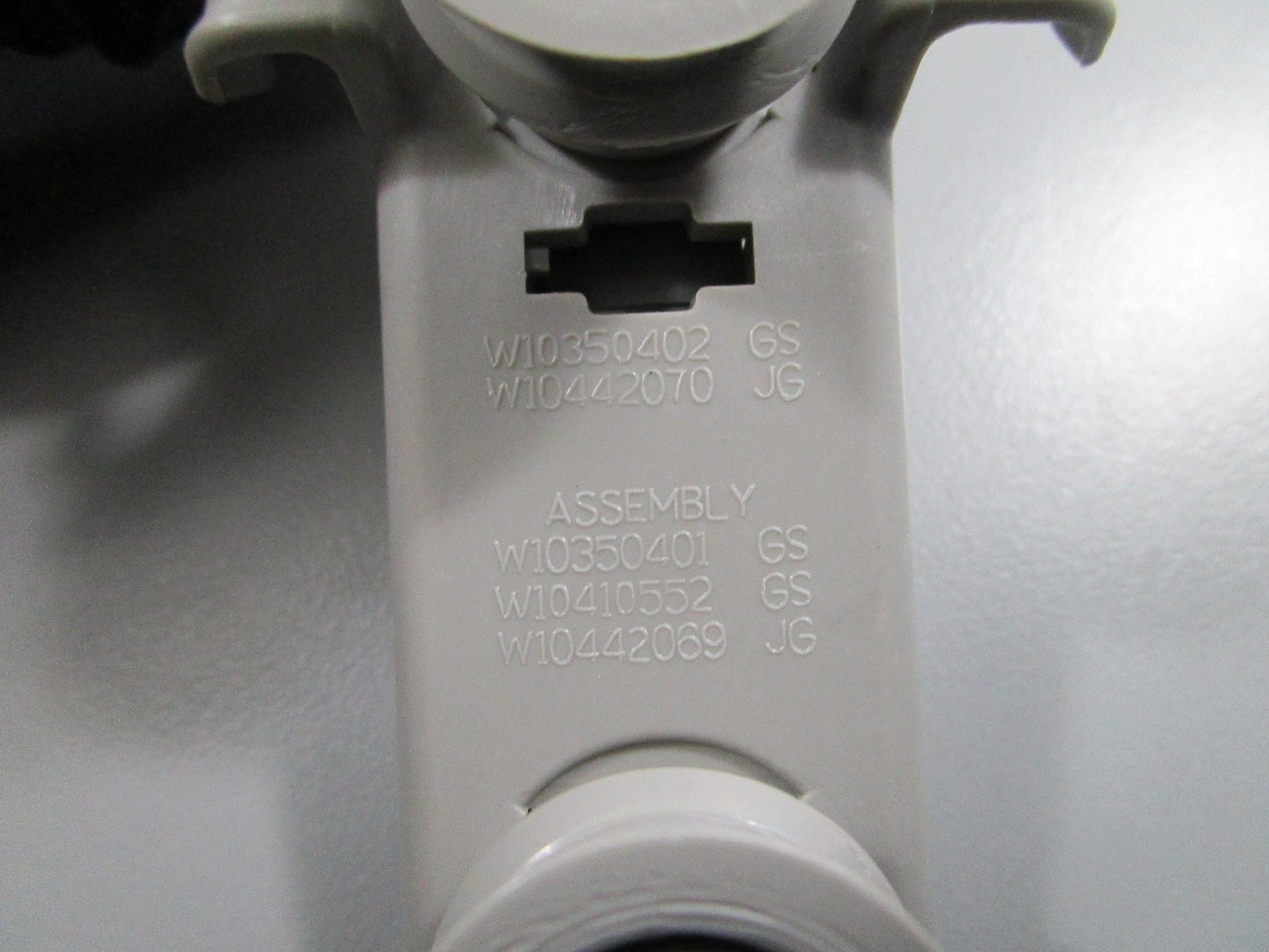 NEW OEM W10350401 Whirlpool Dishwasher Wheel 0810