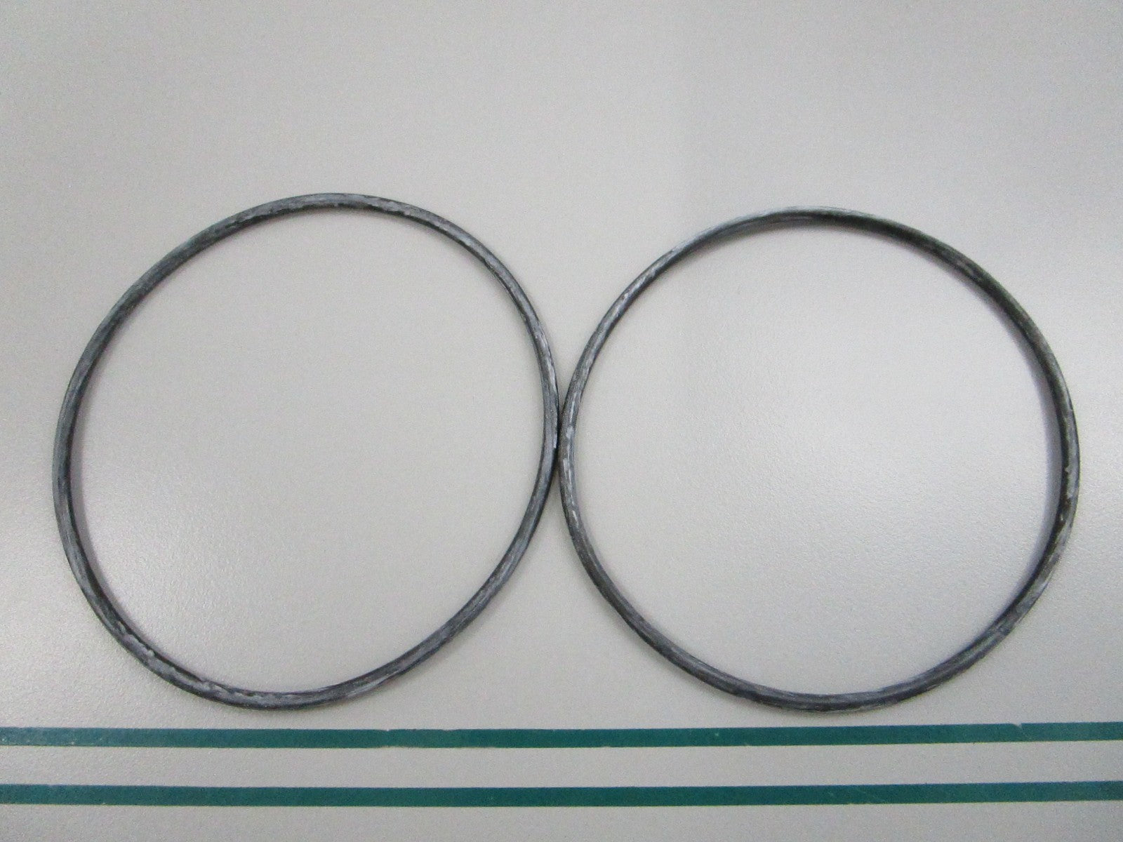 NEW OEM (LOT OF 2) 925258 Volvo Penta O-Ring 0810